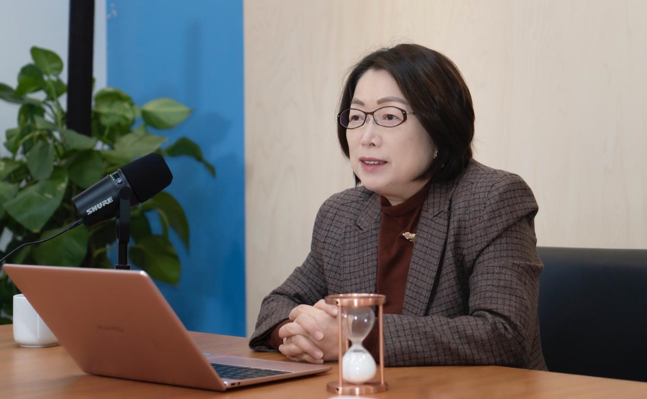 藍曉科技董事長高月靜榮獲2023年度陜西省創(chuàng)新驅(qū)動秦創(chuàng)原獎 藍曉科技董事長高月靜榮獲2023年度陜西省創(chuàng)新驅(qū)動秦創(chuàng)原獎